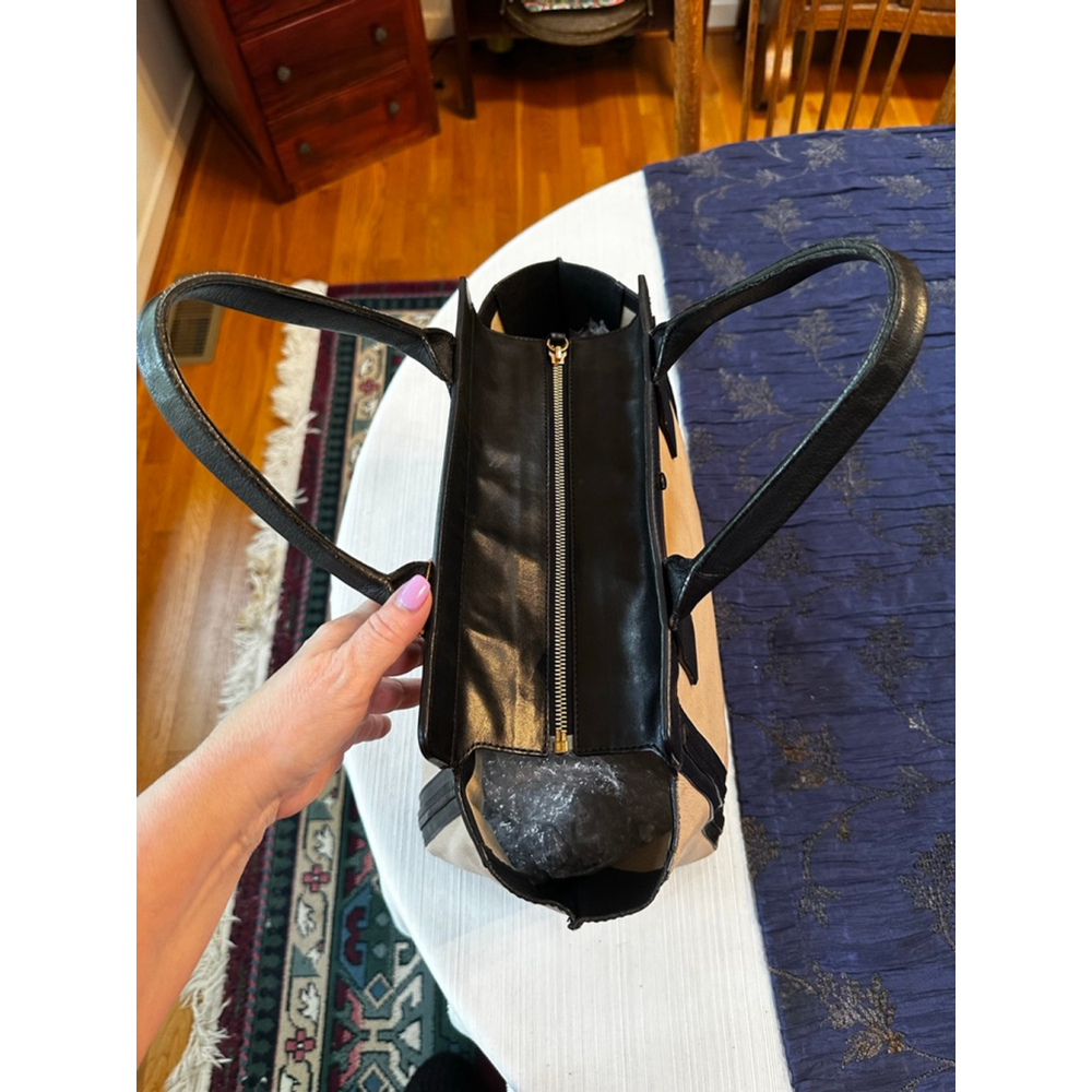 Chloé Beige & Black Leather Tote Bag - Picture 6 of 14